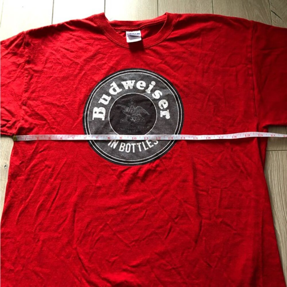Budweiser Gildan Red T-Shirt - Picture 6 of 7
